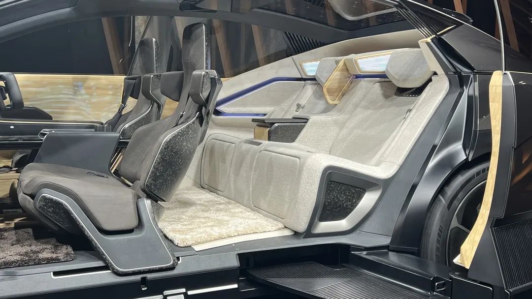 多種類(lèi)展車(chē)模型(圖5)